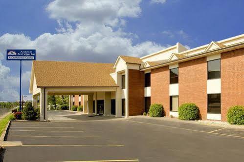 Eagle'S Nest Hotel & Conference Center Quincy Buitenkant foto